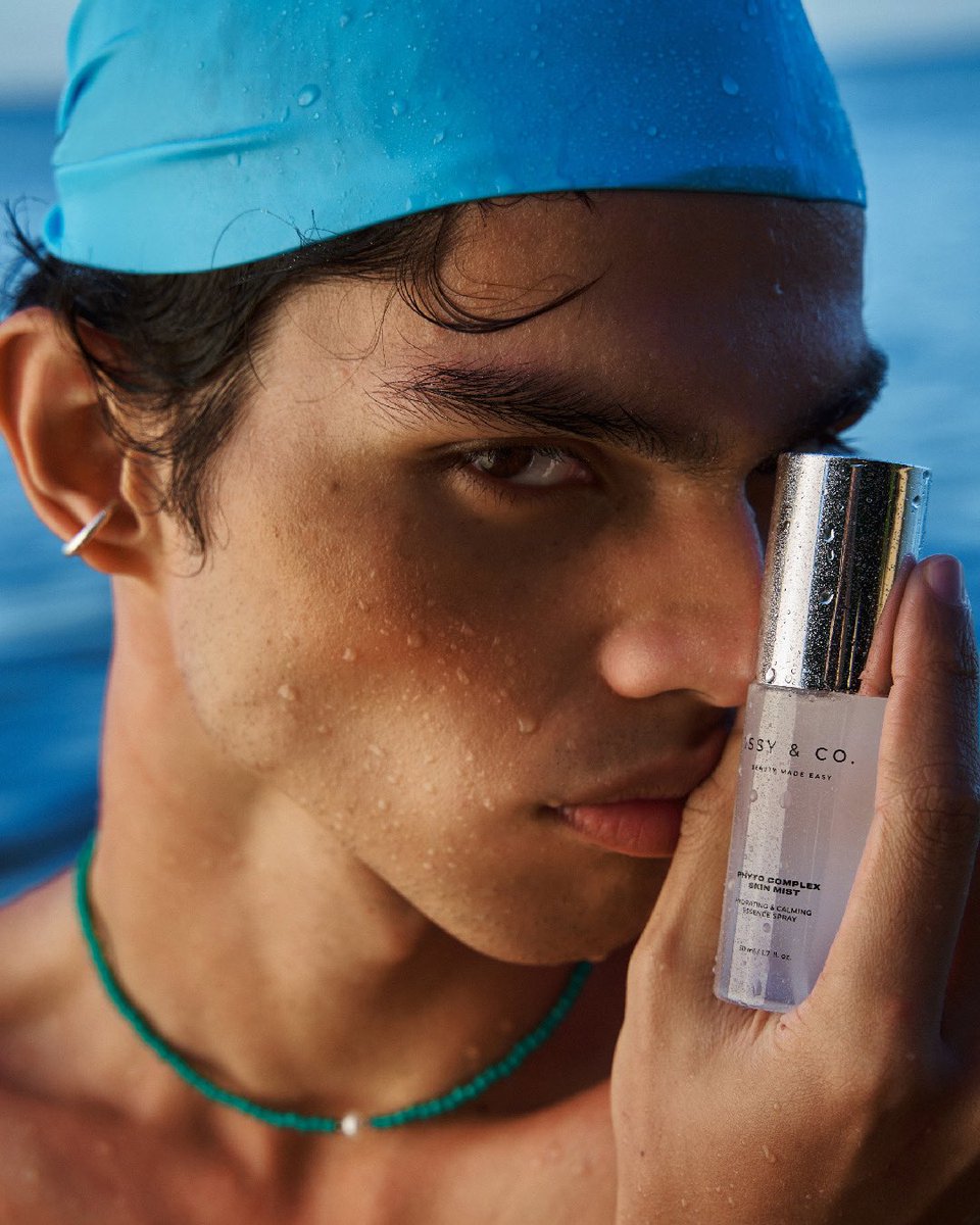 issy_company's tweet photo. Refresh. Soothe. Awaken. 🌊
The story unfolds with an Ode to the Sea with the all new Pytho-Complex Skin Mist. 💧

PHYTO-COMPLEX SKIN MIST • ₱499 
Exclusively available on Shopee 🛒

#issyandcompany #beautymadeissy https://t.co/0kz7uMPQF5