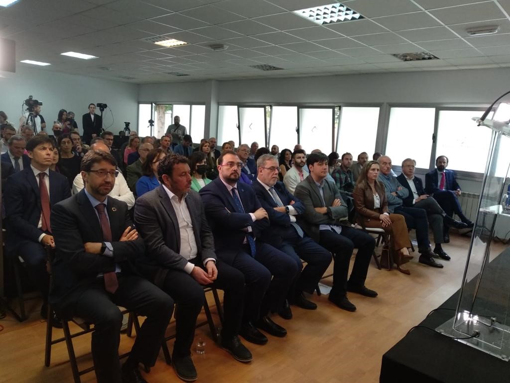 FADEAsturias's tweet image. 📍Hoy, en Laviana, nos hemos sumado al manifiesto #Agrocarrio promovido por #SODECO y #HUNOSA para impulsar la competitividad y sostenibilidad del sector agroalimentario asturiano