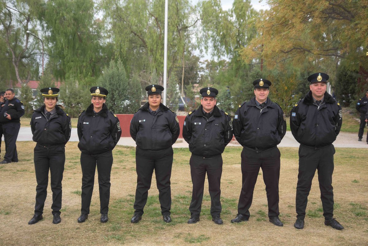 PenitenciariaMz's tweet photo. PRENSA I SERVICIO PENITENCIARIO MENDOZA I 25 DE MAYO EN EL INFOPE
El Servicio Penitenciario celebró el 212º Aniversario del Primer Gobierno Patrio.
https://t.co/ofIVqQafGn
#25deMayo #PrimerGobiernoPatrio #INFOPE #SPMza https://t.co/rDQsgaIp8P