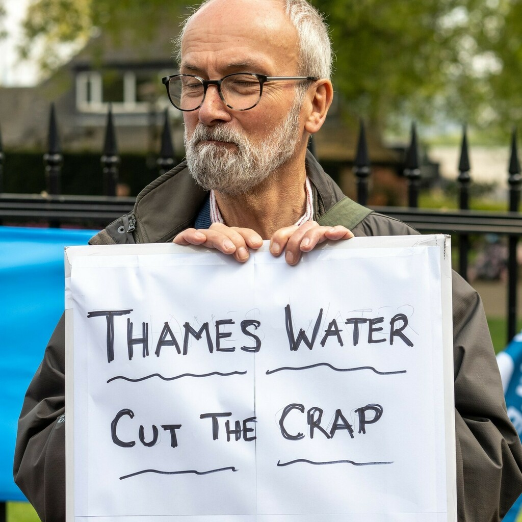 @officialthameswater its time to #CutTheCrap 🚫💩⁠
⁠
Your instagram is full of beautiful photos of rivers and wildlife, but this is blindly ignoring the thousands of tones of RAW SEWAGE YOU DUMP IN RIVERS EACH YEAR!!!! 🤢⁠
⁠
This needs to change! you need to #endsewagepollu…