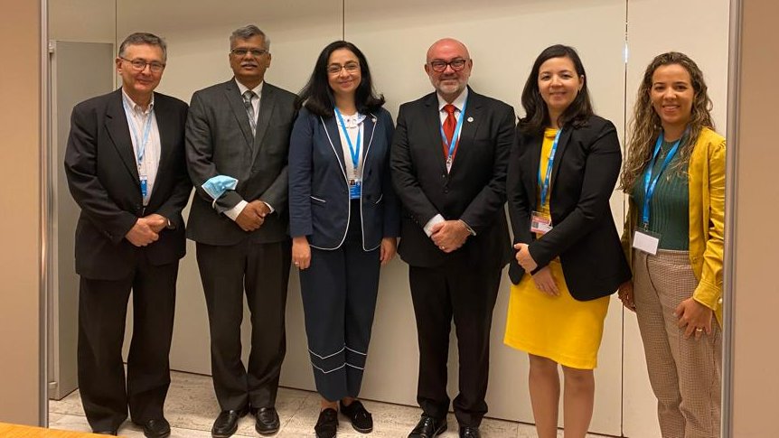 TerezaKasaeva's tweet photo. Productive discussions with Dr. Arnaldo Correia de Medeiros, Secretary of Health Surveillance,Ministry of Health Brazil 🇧🇷 on tackling communicable diseases like #TB, malaria &amp; NTDs. Positive strides made against TB, especially to advance multisectoral accountability to #EndTB. https://t.co/1wOvMjWBky