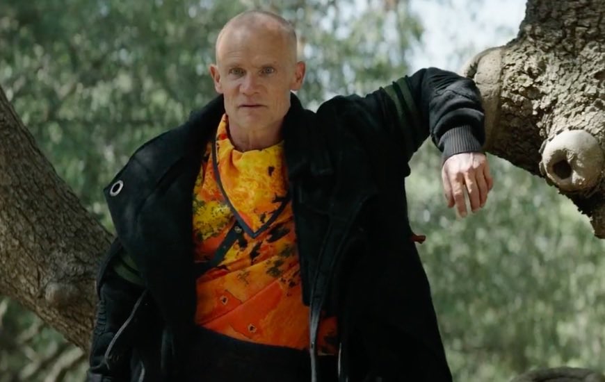 jshuey's tweet photo. Flea in Obi Wan = AWESOME! 

He’s part of #StarWars lore now. 

His #RHCP cred has reached legendary status. https://t.co/9IAN80O5Z2