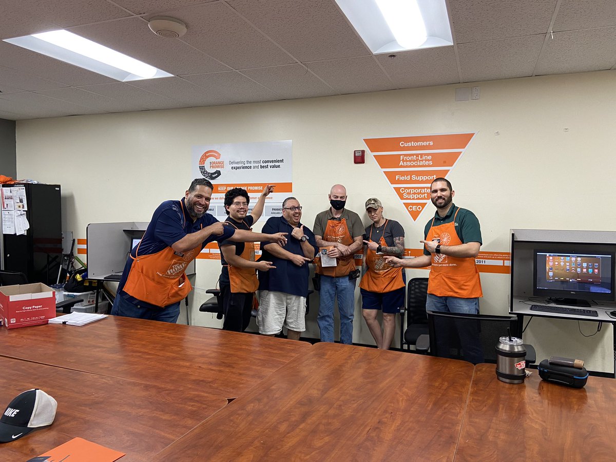 Spent a couple of nights in Apopka with some amazing freights associates <a href="/Adriastefens/">Adria</a> <a href="/SeanBacon16/">Sean Bacon</a> <a href="/thdkwalk/">Kurt Walker</a> <a href="/HeldieRodriguez/">Heldie R</a>