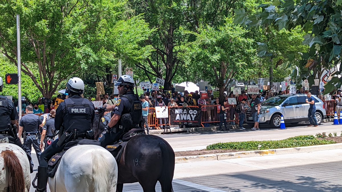 stevanzetti's tweet image. Because I've been denied access, I will now be reporting on the protest outside.

"How many kids have to die?" they chant.