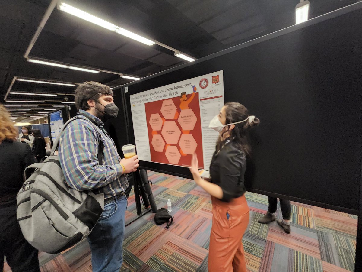 Steve_A_Miller's tweet photo. @erinkaseda at #APS2022 #rfums https://t.co/UGwdORxJPY