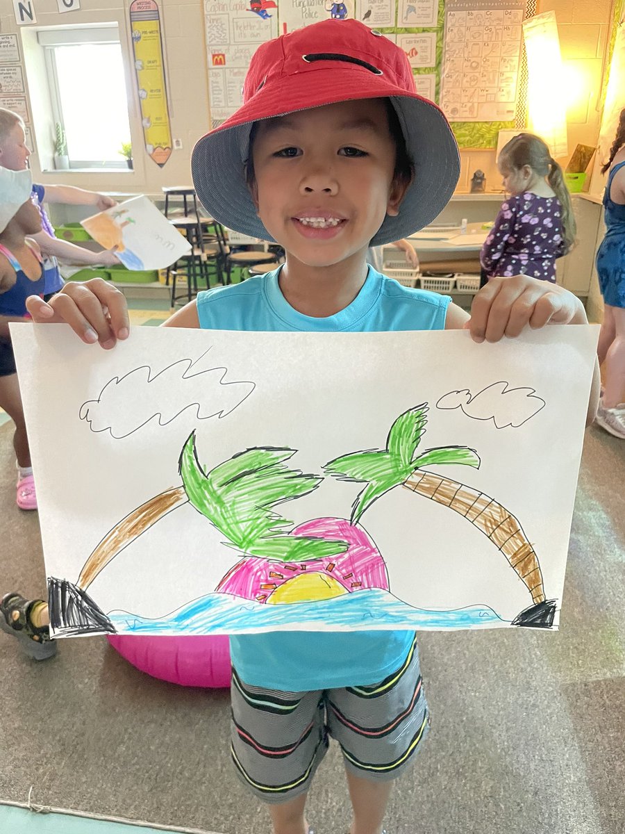 MsJJsclass's tweet photo. Action packed beach day @ctkcatholic   Messages in a bottle, beach ball word spinners and more! https://t.co/i2eoLT20ag