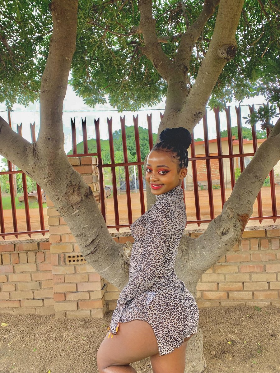 phuti1998's tweet image. 