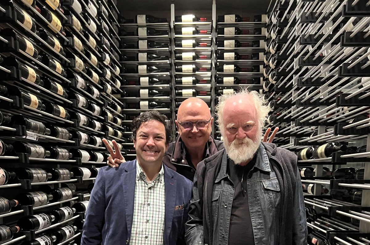 PhilTippett's tweet photo. With Dennis &amp; @coreyrosen in Anaheim.

See you soon @SW_Celebration.

#StarWarsCelebration https://t.co/ON0R7NYe87