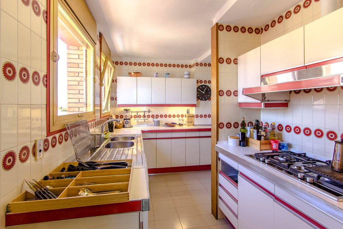 HT_vacacional's tweet photo. ¡Ya puedes reservar tus próximas vacaciones! Precioso apartamento en Vilassar de Mar, con gran terraza y piscina 👍🌊

🛏3 dormitorios
🛁2 baños
🛋Salón comedor 
☀️Terraza
🍽Cocina
🏊‍♀️Piscina

https://t.co/CS8FkqLVNM

👋 https://t.co/QUd9drIJq7 ☎ 930111954
#HelloTime #VilassarMar https://t.co/c9wx9P7ZgS