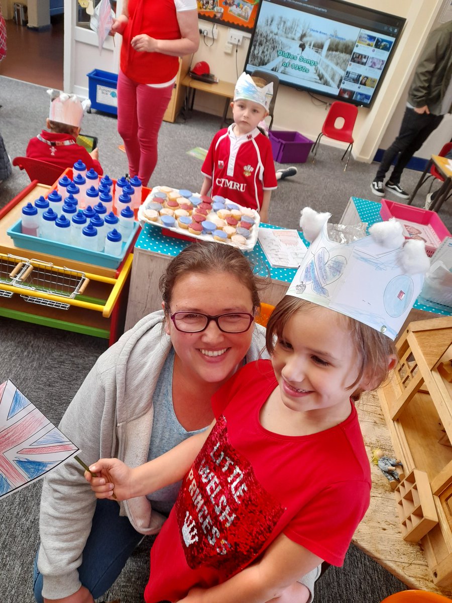 Richmond Park School 🧡 tweet media