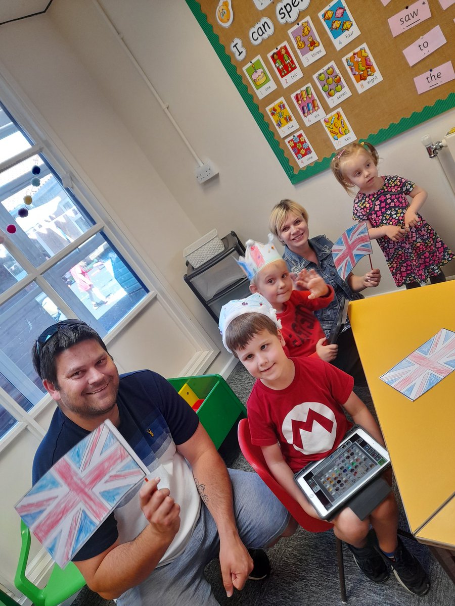 Richmond Park School 🧡 tweet media