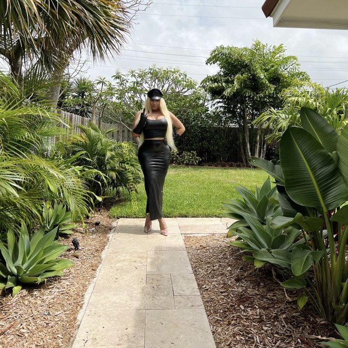 Bringing the Friday domination heat! https://t.co/OzyTfLUEnG<a href="/tag/femdom"class="tags"><span>#femdom</span></a><a href="/tag/findom"class="tags"><span>#findom</span></a><a href="/tag/strapon"class="tags"><span>#strapon</span></a><a href="/tag/leatherfetish"class="tags"><span>#leatherfetish</span></a>