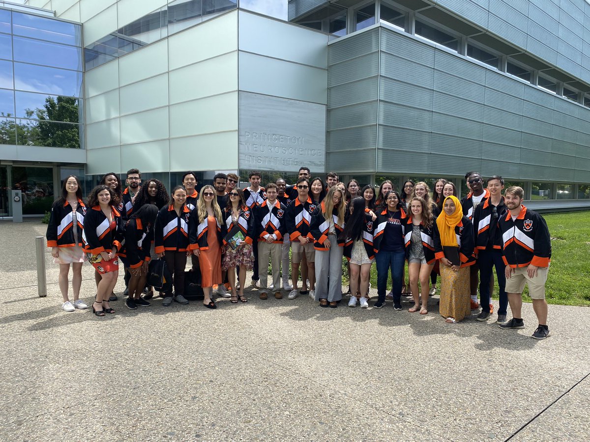 ParynWallace's tweet photo. An exciting week! We celebrated the largest class of Neuroscience majors at Princeton University. 37 students received recognition at PNIs Class Day event. The journey was pandemic, but the outcome was epic. All the best to each of you! #neuroscience #pni #princetonuniversity https://t.co/RobyoP59tM