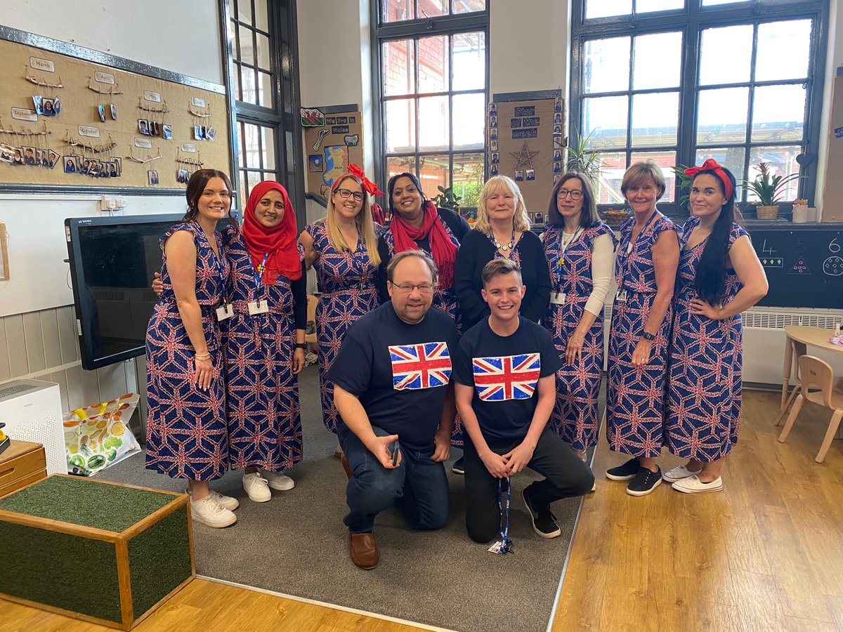 RachellHarlAlf's tweet photo. Team Reception @roathparkprm rocking our Jubilee Dresses from @Georgeatasda (we got our orders in quickly) #1inallin #bestteamever #dreamteam #lookinggood https://t.co/ZKLDe1HclL