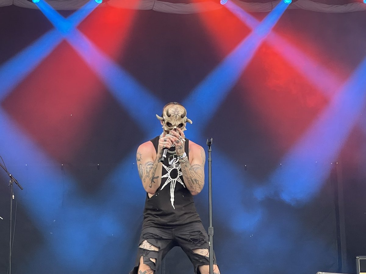 ameeks08's tweet photo. @mikes_dead #welcometorockville22 https://t.co/efIgQcKRYT