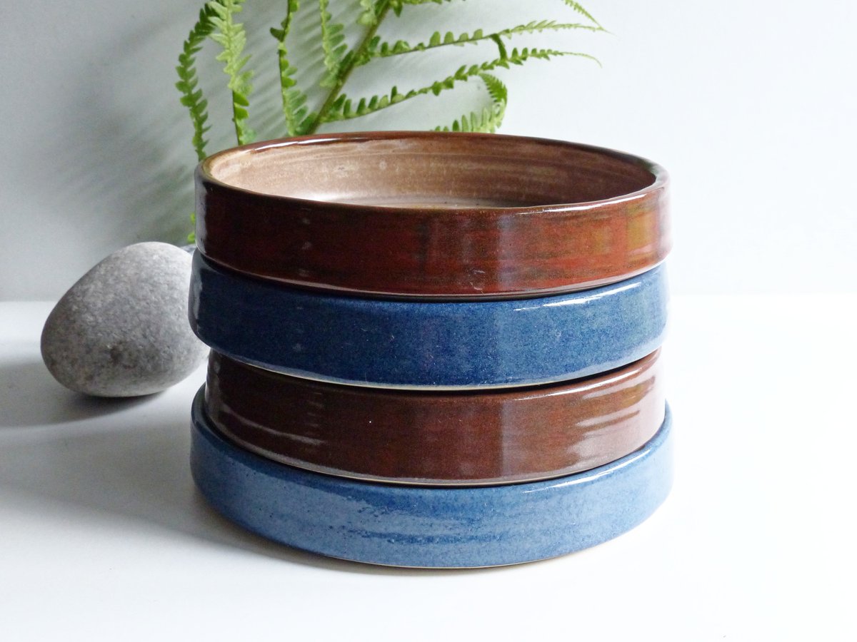 Absolutely_Clay's tweet photo. A stack of plates!
Tapas, snacks, olives, cake, toast, .... oh now I'm hungry! 

Which colour do you like best?

https://t.co/jXPZ2WxvTs

#SBS #pottery #ceramics #ceramicplates #Cheshire #Altrincham #foodie #tapasplate #studioceramics #handmadeplates #tbch #thebritishcrafthouse https://t.co/Pj1ZcJy9p6