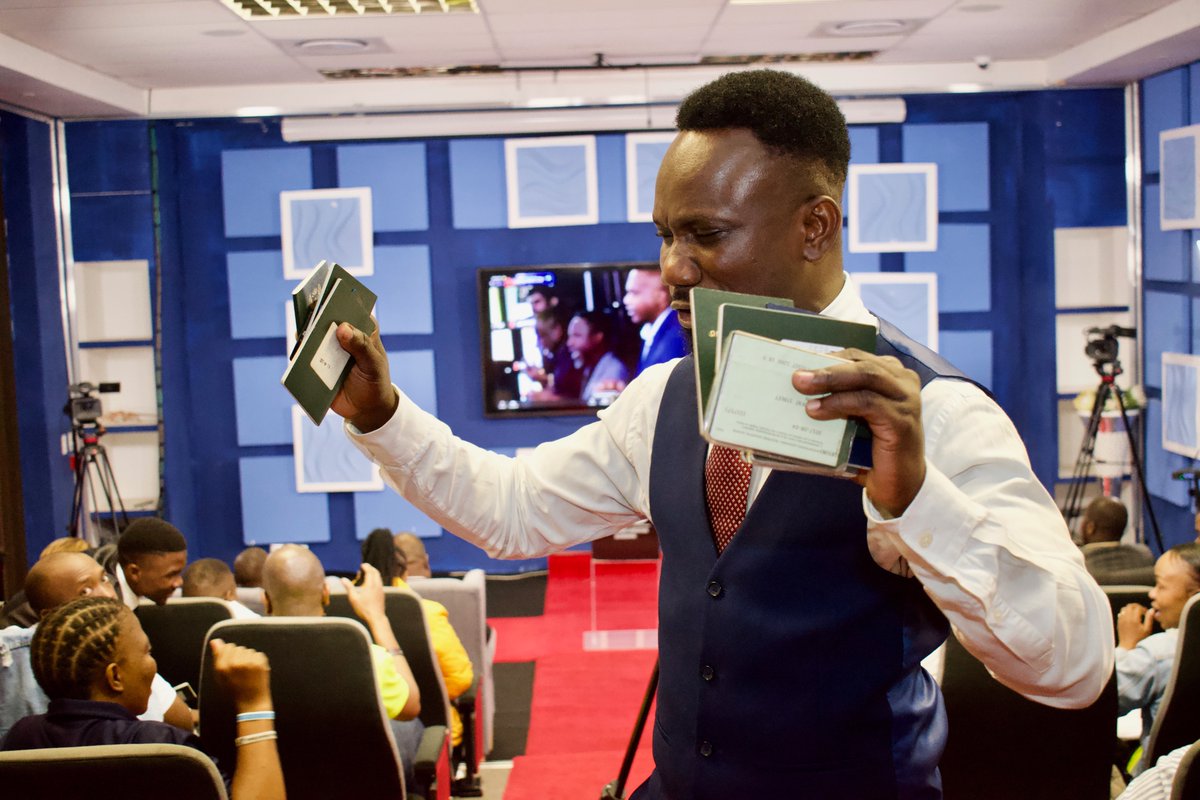 ecgtribeofissa1's tweet photo. Soldier's
We are going to Malawi.......
πππππππ
Call the number on the Poster for any info concerning our trip...
#IssacharTheIntercessor https://t.co/ymzfCSjrLc