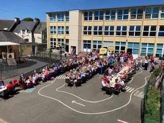 Drake Primary (@drakeprimary) on Twitter photo What a fantastic Platinum Jubilee celebration in the sun! <a href="/ReachSouth1/">Reach South</a> Thanks to <a href="/cateredplymouth/">Catered: Plymouth</a> for an amazing lunch. What a fantastic Platinum Jubilee celebration in the sun! <a href="/ReachSouth1/">Reach South</a> Thanks to <a href="/cateredplymouth/">Catered: Plymouth</a> for an amazing lunch.