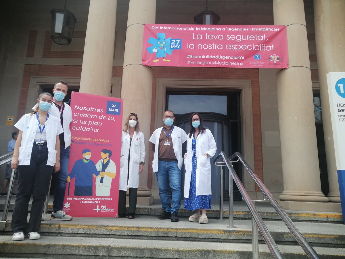 Dia Internacional de la Medicina d'urgències i emergències. 
L' equip #TSSanitariVH urgències dóna resposta en un període de temps breu sota un model d'intervenció que atén totes les dimensions vitals de la persona i/o familia. <a href="/Carlosmarzo1972/">Carlos Cazalla Soria 🧏🏻‍♂️💪🏼🏥🤝</a> <a href="/evafermon/">eva fernandez</a> <a href="/EuniceBlaVa/">Eunice BlancoVázquez</a>