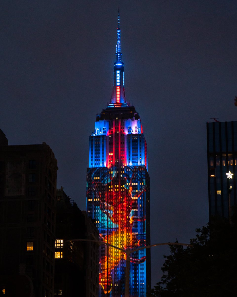 MatthewPugliese's tweet photo. The @EmpireStateBldg was taken over last night by @Stranger_Things! Was pretty cool to see! Who else got to check it out?? Gm ☕ https://t.co/FyKLaloeZl