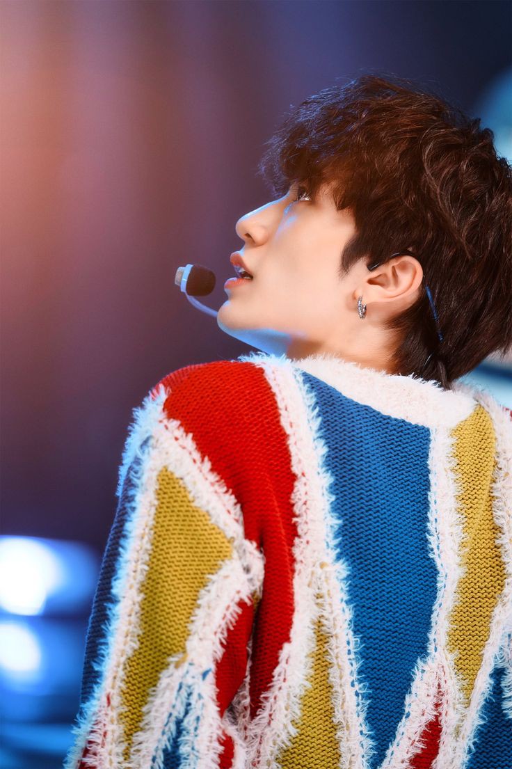 You are the reason why I'm here. I'll stay with you, always💙

#방예담 #BANGYEDAM 
<a href="/treasuremembers/">TREASURE</a>