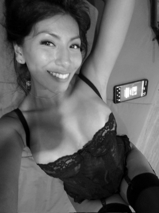 Nuovo video in preparazione!!  #Video #ilovemyjob #hot #photo #PhotoOfTheDay #latinashot https://t.c<a href="/tag/video"class="tags">#Video</a><a href="/tag/ilovemyjob"class="tags">#ilovemyjob</a><a href="/tag/photooftheday"class="tags"><span>#photooftheday</span></a><a href="/tag/hot"class="tags"><span>#hot</span></a><a href="/tag/photo"class="tags"><span>#photo</span></a><a href="/tag/latinashot"class="tags"><span>#latinashot</span></a>