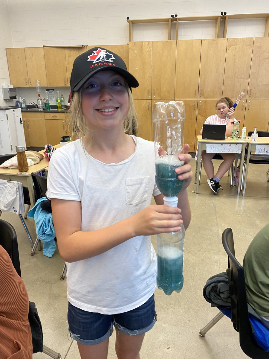 maddockLF's tweet photo. Some successful bottle tornadoes from yesterday!  @LittleFallsPS https://t.co/7JnGLNYfgi