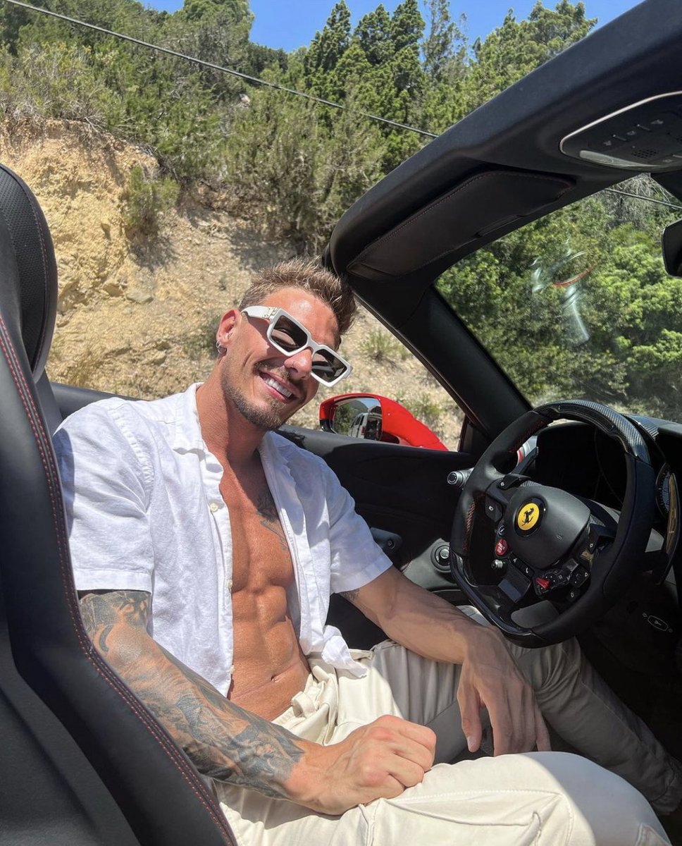 ¿Quien se daria una vuelta con <a href="/ChrisDiamond_x/">Chris Diamond</a>?