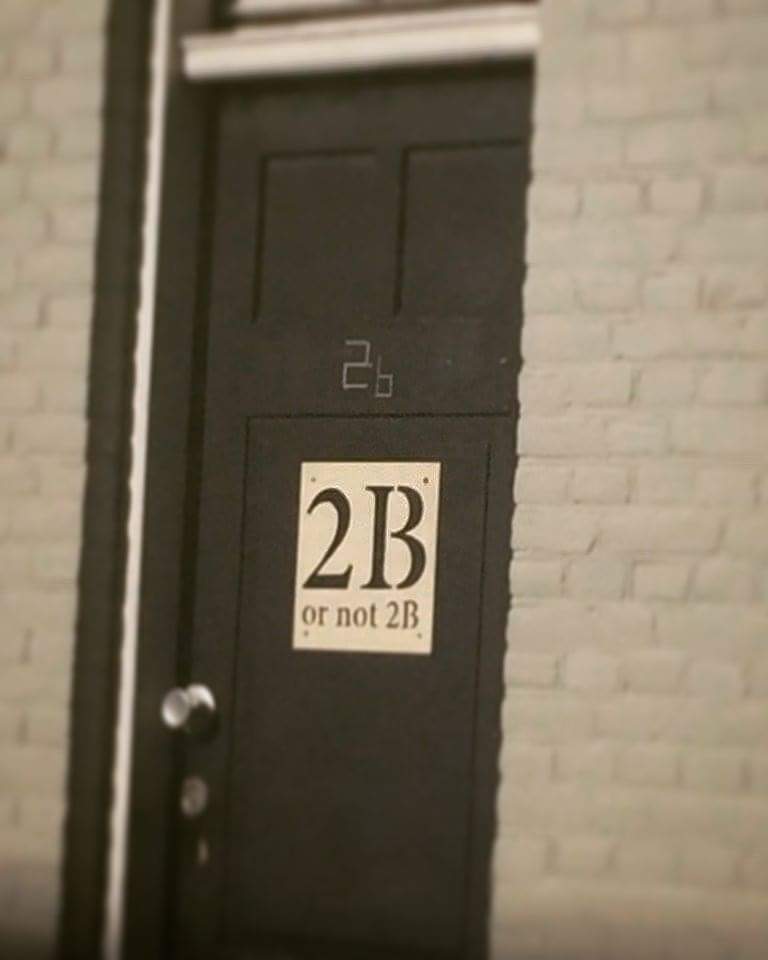 rauldelgado0256's tweet photo. 2B or not 2B
To be or not to be
#Hamlet
#ToBe or #NotToBe
#2B
#2Bornot2B
#Shakespeare
#Door
#Puerta
#QuéPuerta
#SerONoSer
#Doubt
#Duda https://t.co/N6G1CUBuwv