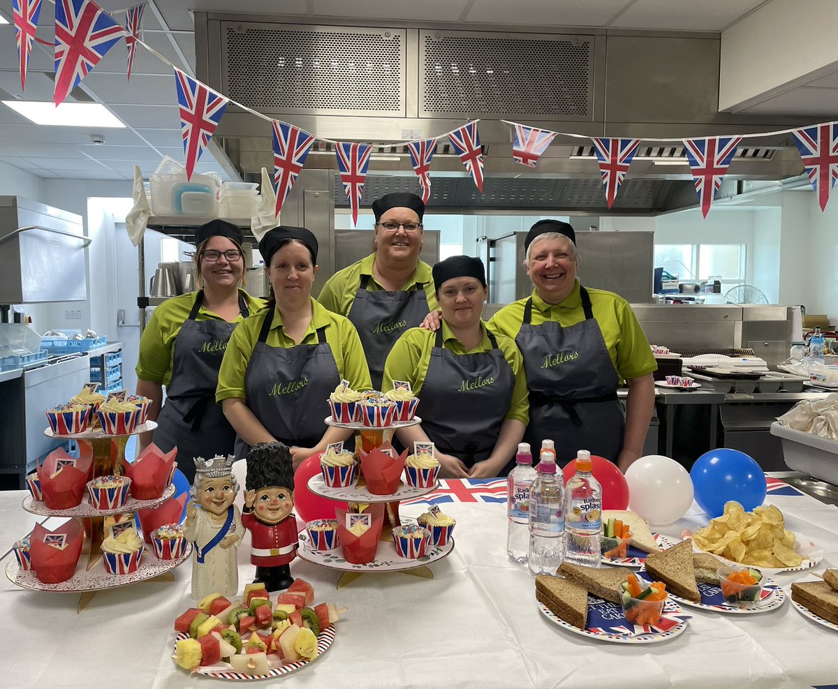 WycliffeKitchen's tweet photo. Today @WycliffeKitchen we prepared picnic food for a Jubilee 🇬🇧 Garden Party held in our very windy playground @WycliffePrimary, at least the rain held off!!!!! @mellorscatering https://t.co/XEYdfq1tIR