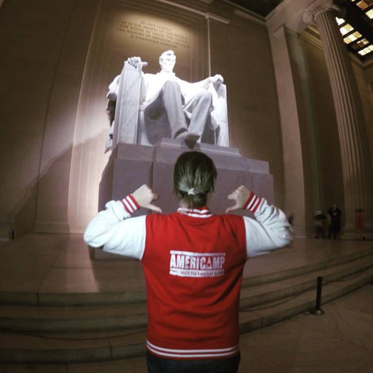 AmeriCamp's tweet photo. 🇺🇸 Where will you end up doing AmeriCamp? 

Mr Lincoln is rather impressive in Washington DC! https://t.co/dMpTE9xUF2