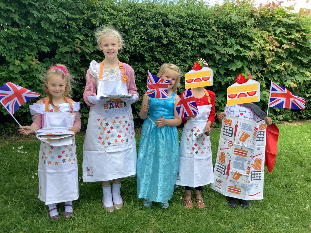 PirehillFirst's tweet photo. Many thanks to Kerry from @City_Catering and Jamie Smith, from the Paragon Group, who had a very difficult task judging over 100 cakes.  
Our winners received a Bake Off apron &amp; tea-towel and the Paragon Group surprised us with vouchers for the winners too.  We are very grateful! https://t.co/GCT0GoRlb5