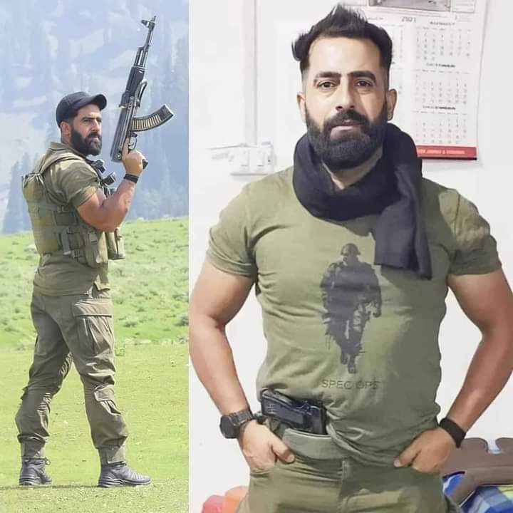 AdvSameer247's tweet photo. जम्मू कश्मीर के मुद्दासिर अहमद की शहादत पर पूरे देश को नाज है ।मुद्दासिर ने शहीद होने से पहले  तीन आंतिकियो को मार गिराया। आपकी शहादत को कोटि- कोटि नमन 
जय हिन्द🇮🇳🙏 https://t.co/jxDUdMYojz