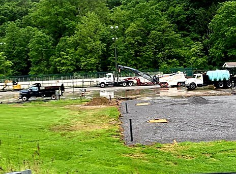 The dozers are hard at work through the rain today to get the CJ2K League back asap.  We hope to be up and running in 2 weeks.  Until then, we thank you for your patience and enjoy your time at our partners <a href="/ConcreteJungNB/">ConcreteJungle</a>.  "The OG" is a beautiful place to play! ❤🏀 #WeGotNext