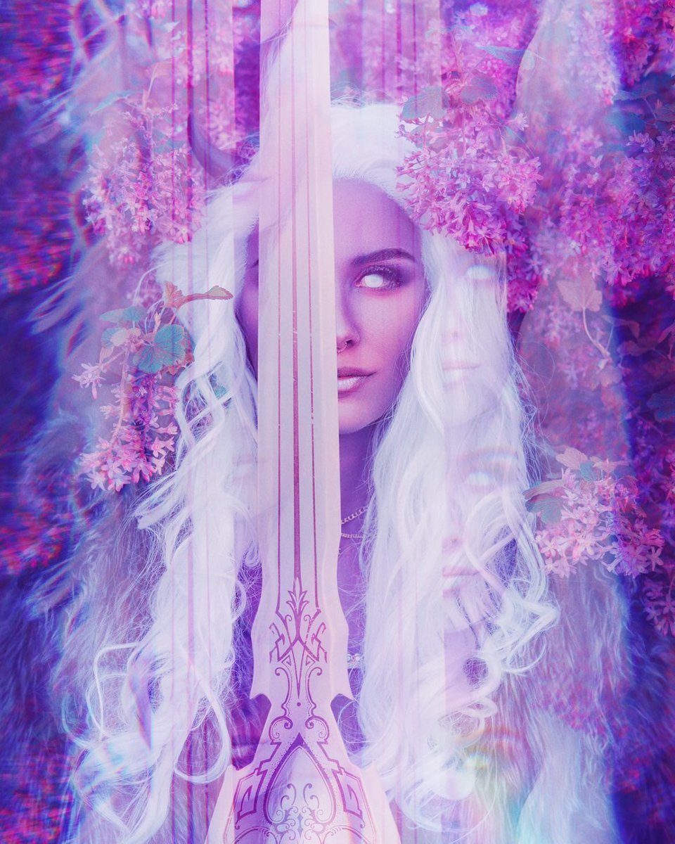 SarahWild.eth (NFT cosplayer) tweet media