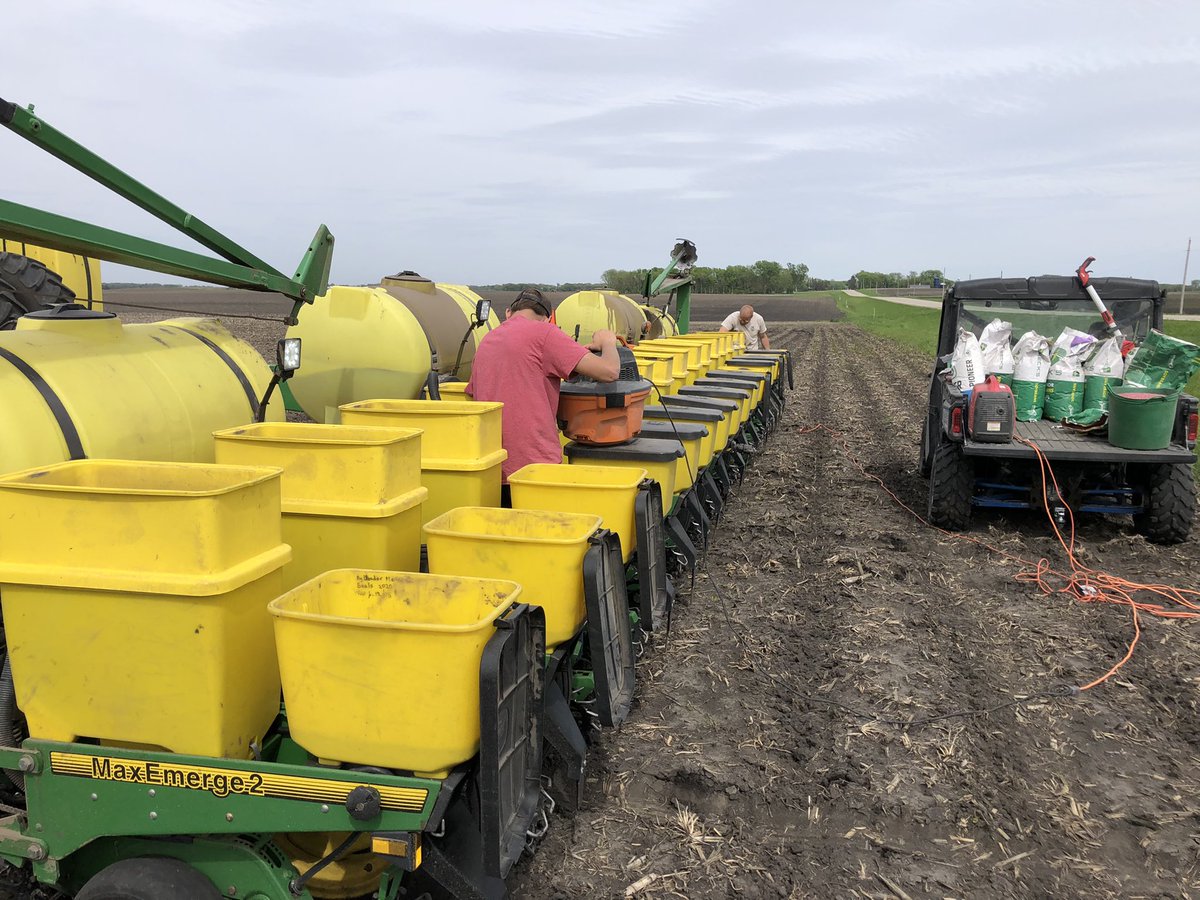 WE SHOULD BE FARMING!

Put down the vacuums boys and let’s go! 

All jokes aside our corn and bean plots are all planted and we are looking forward to all the data from these trials. Stay tuned for a special harvest plot!
#plot #beckshybrids #sorensenseed #corn #beans <a href="/BecksAgMN/">Beck's Minnesota Agronomy</a>