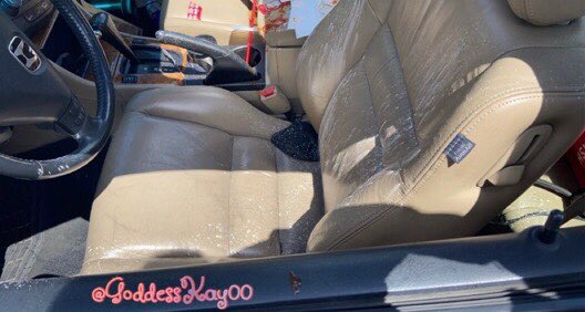 kayGoddes00's tweet photo. I got to control when I shocked him in the balls while she ashes in his mouth. Its clearly what he deserves while handing over ✨our✨ money 💸💅🏼. Trashed his piece of shit car as well! 

Findom femdom goddess finD cbt Sph doubledom brattydomme cashmeet whalesub https://t.co/vazyNGm0Fc