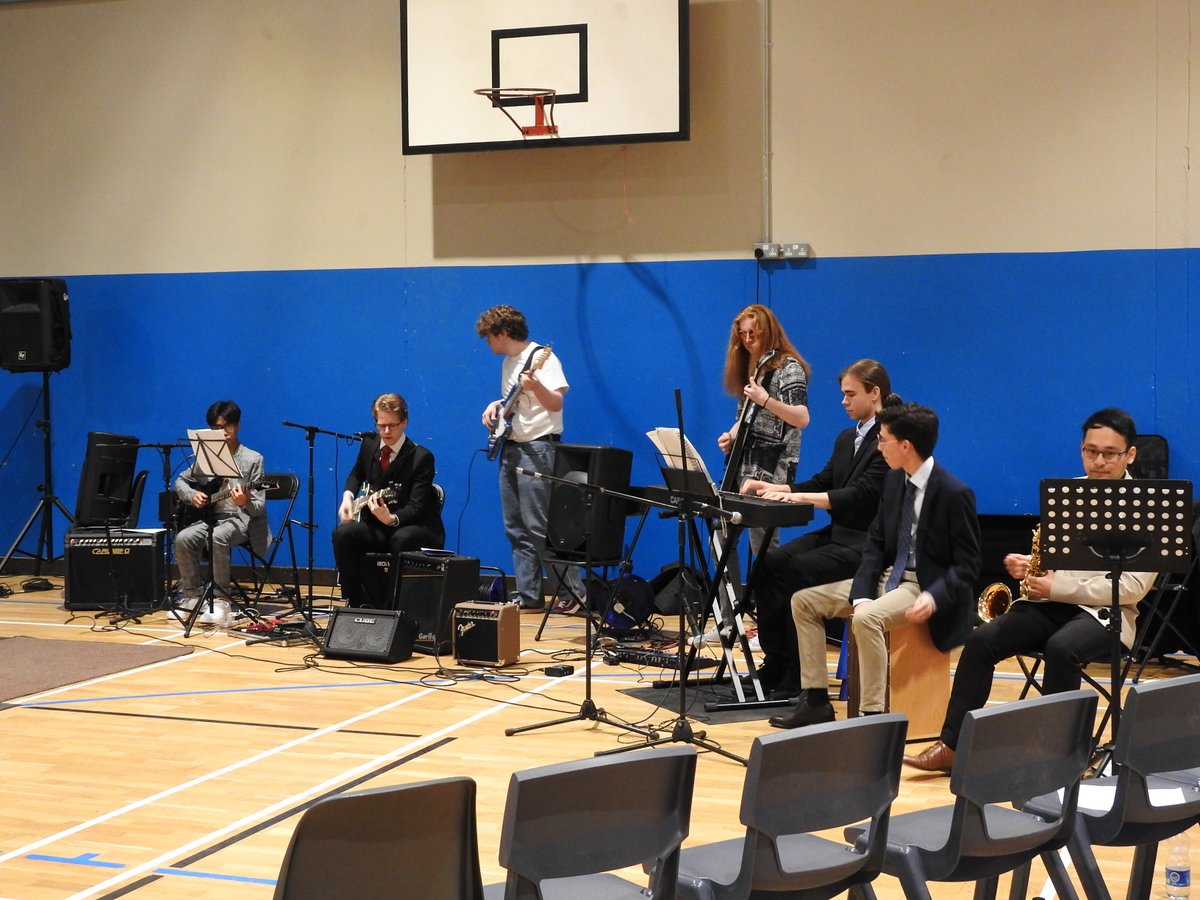 CbsCastle's tweet photo. Congratulations to all our @CbsCastle Leaving Cert Class of 22 that graduated last night.Special mention for our student band on the night and of course our many award winners #graduation2022 https://t.co/jFgUqlPuLA