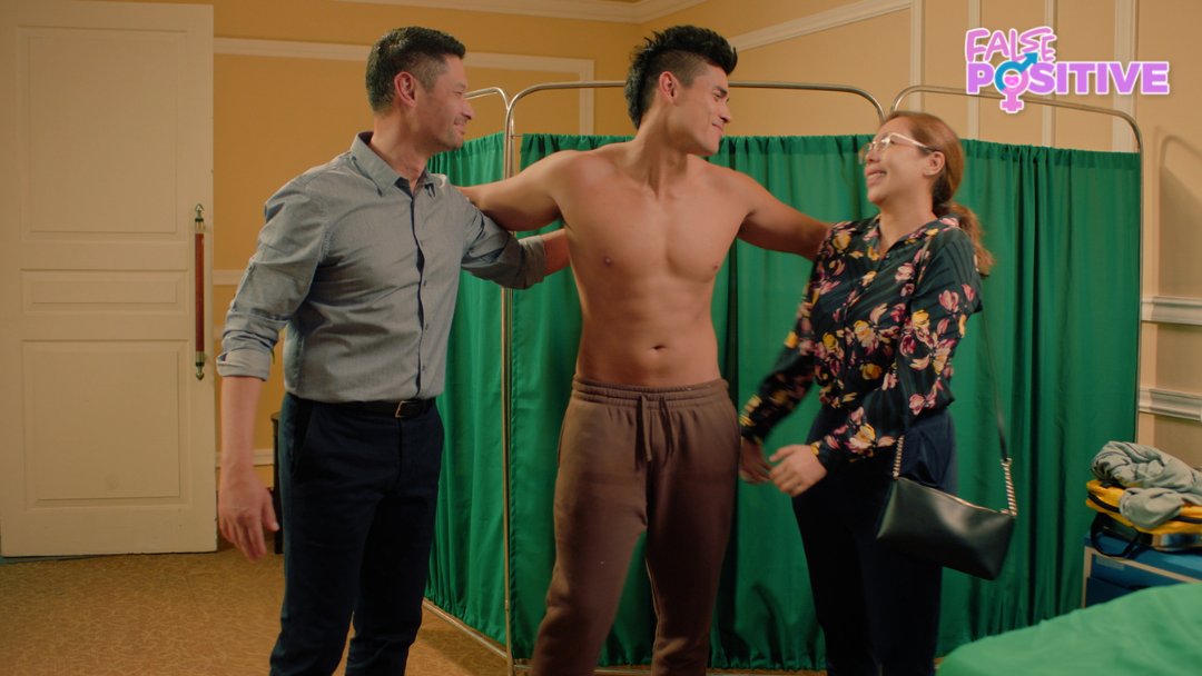 GMADrama's tweet image. &quot;Walang imposible sa &apos;tin, basta&apos;t magkasama tayo.&quot;

Everybody happy na! ❤️ #FPTheAcceptance #FalsePositive