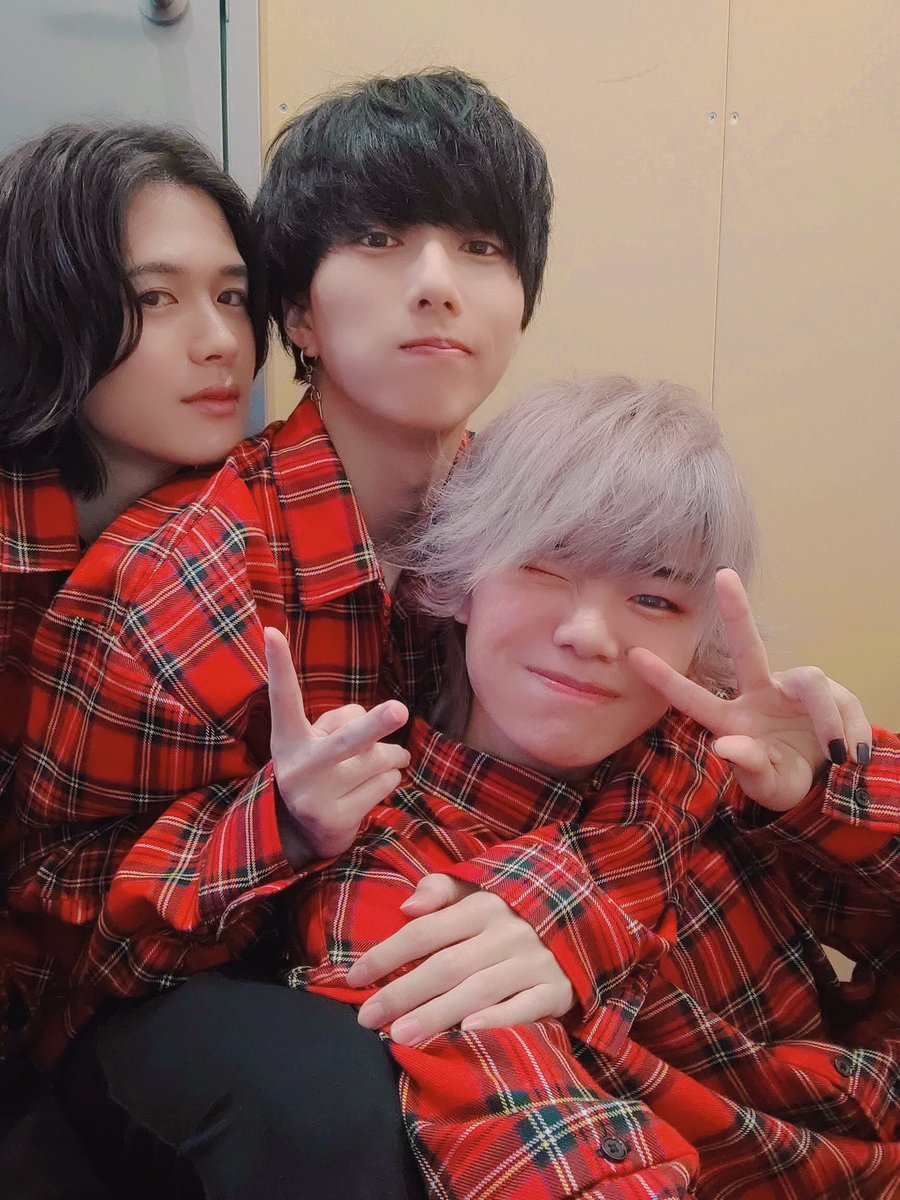 この3人で撮ったよー✊🤯✊