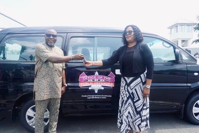 lslga_'s tweet photo. Chief Executive Officer, Lagos State Lotteries and Gaming Authority, Mr Bashir Are on behalf of Governor Babajide Sanwoolu presented vehicles to Agencies under Ministries of Justice & Education for seemless and efficient service delivery to the populace.
#LSLGA https://t.co/Ohqu7C2kRh