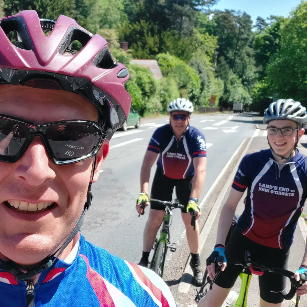 Lovely to meet FS Alex Brown and his dad Ash from <a href="/451SqnATC/">451 (Stourbridge) Sqn ATC</a> as they ride around the squadrons of <a href="/WandWAirCadets/">Wales & West Region</a> region. You can help them at gofund.me/914ce4c9 #charity #jubilee #rafac