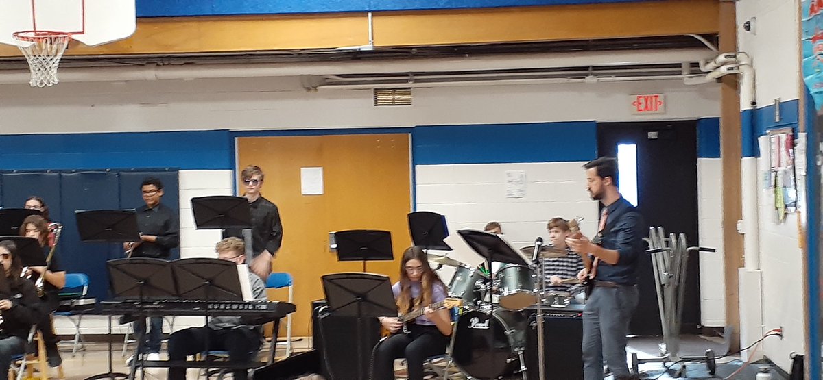 Keith Tonn (@keith_tonn) on Twitter photo Students in grades 4-6 at Ike were treated to the sweet sounds of the RMS Jazz Band this morning. They sounded great and so nice to see our former students. 🦅❤🎵 #ikefraser ##fraserfamily Students in grades 4-6 at Ike were treated to the sweet sounds of the RMS Jazz Band this morning. They sounded great and so nice to see our former students. 🦅❤🎵 #ikefraser ##fraserfamily