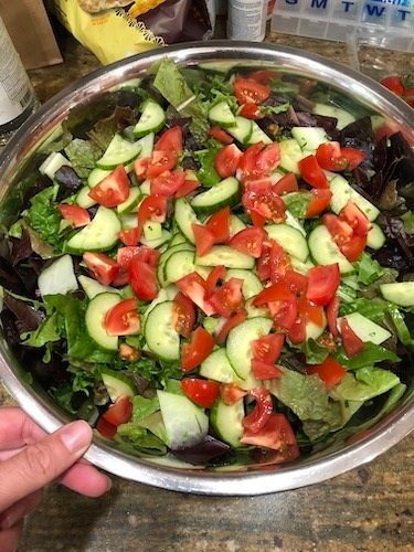ArborsGrandview's tweet photo. We had a salad joke, but we had to toss it. 😉 May is National Salad Month and we couldn’t let the month end without giving you a few tips on how to find the best salad. 

🥬McAlisters has a great southwest chicken and avocado salad and it’s only 5 minutes away https://t.co/P9cYBAr5n0