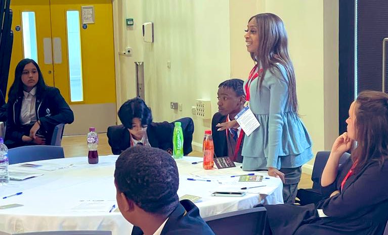 Ebony King @elevateherUK and students from @allsaintscsch thank @TfL at @SBonnellSchool for all they’ve done to improve bus services in the borough. 

Followed by stories across Newham, Barking & Dagenham of what needs to be done to tackle #youthsafety on public transport.