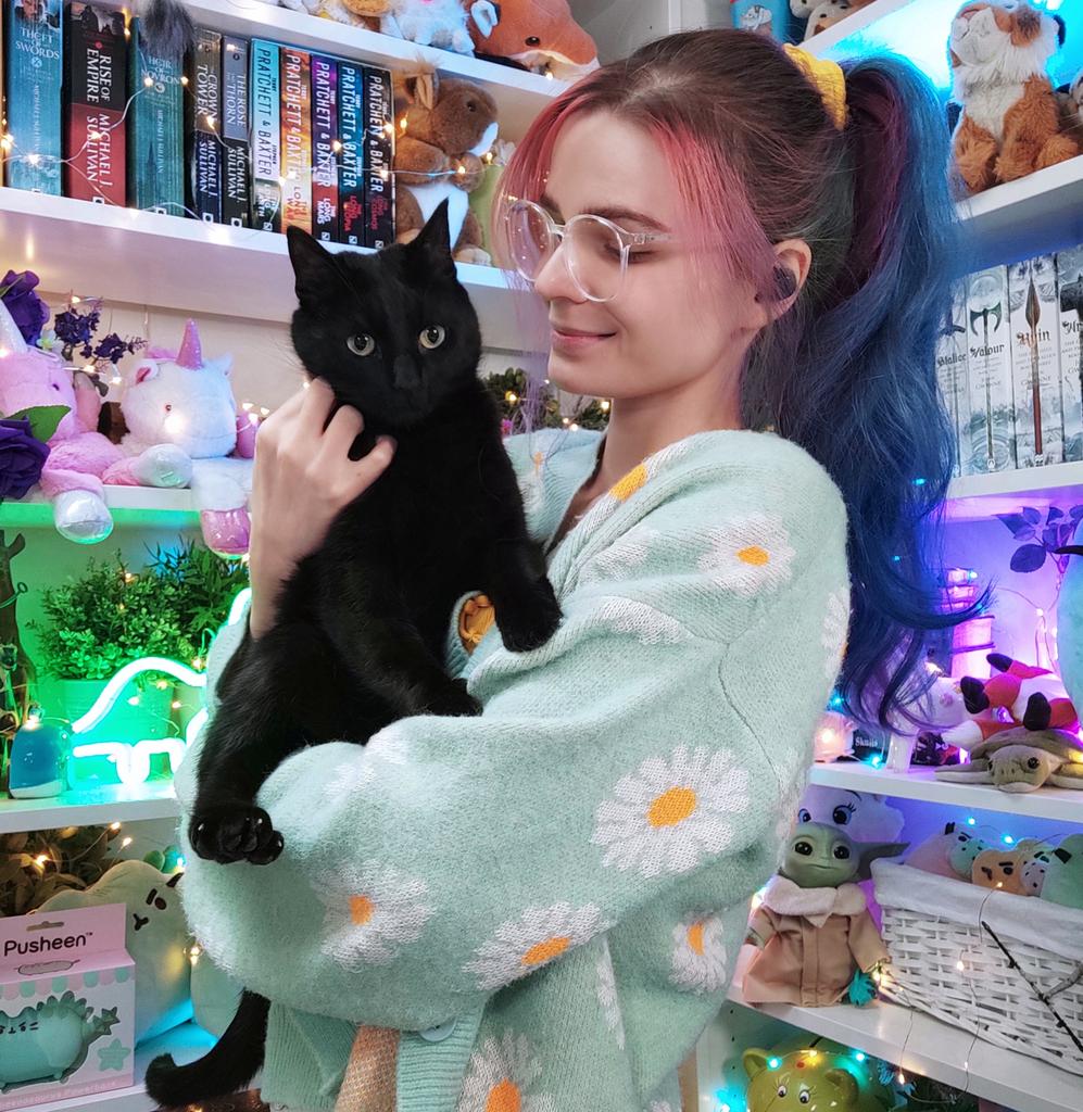 saurusness's tweet photo. Helloooo 🥳 after a super fun week with sheepy we're back and ready to explore the pronoun update in the Sims!!! 🥳💜🌈 Come hang!! https://t.co/DASn09HVRY