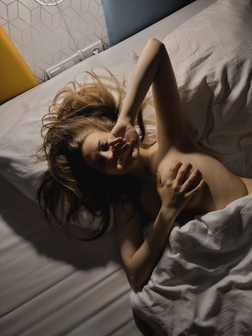 It's just that I'm testing different styles of nude photo a bit. Before the war, I planned to buy equipment