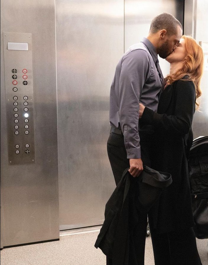 japril_soldiers's tweet photo. Sometimes dreams come true!! @sarahdrew @iJesseWilliams #japrilreturn #JaprilEndgame #400Thepisode #SeasonFinale #GreysAnatomy https://t.co/3XqPWh9lcA