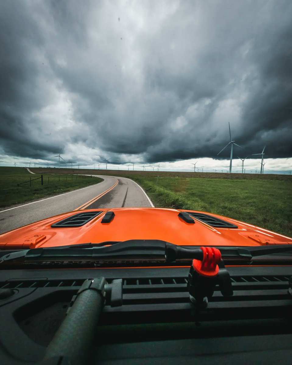 Because nothing says Oklahoma like storms and windmills. 
#frontendfriday #jeepwrangler #oklahomabackroads #jeepaddiction #offthebeatenpath #sevenslotbattalion #jeepphotographyexploreyourbackyard #adventureanywhere #neverstopexploring #jeephoodshots #oklahomajeeper