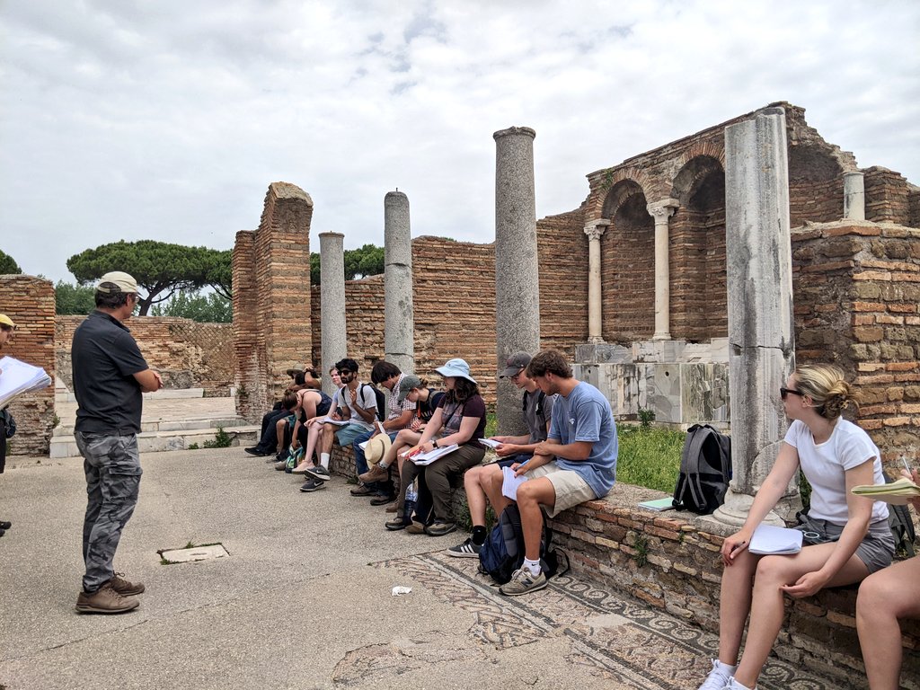 Classics22FSP's tweet photo. Return to @parcostiantica for @dartmouth student presentations! Thanks to Tanner &amp; Chloe for showing the group the Republican-era #temples and Gerol &amp; Ashley for taking us on a tour of the #Forum baths!

#roman #architecture #Archaeology @Classics22FSP https://t.co/ODqJgeWcWJ